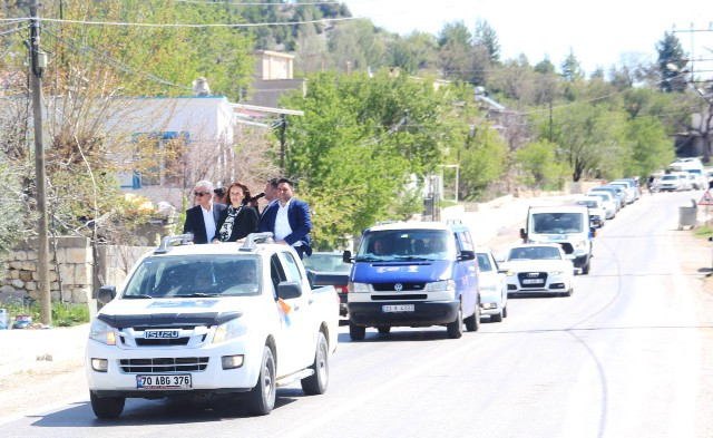 Milletvekili Adayı Havva Sibel Söylemez Karşılama Konvoyu
